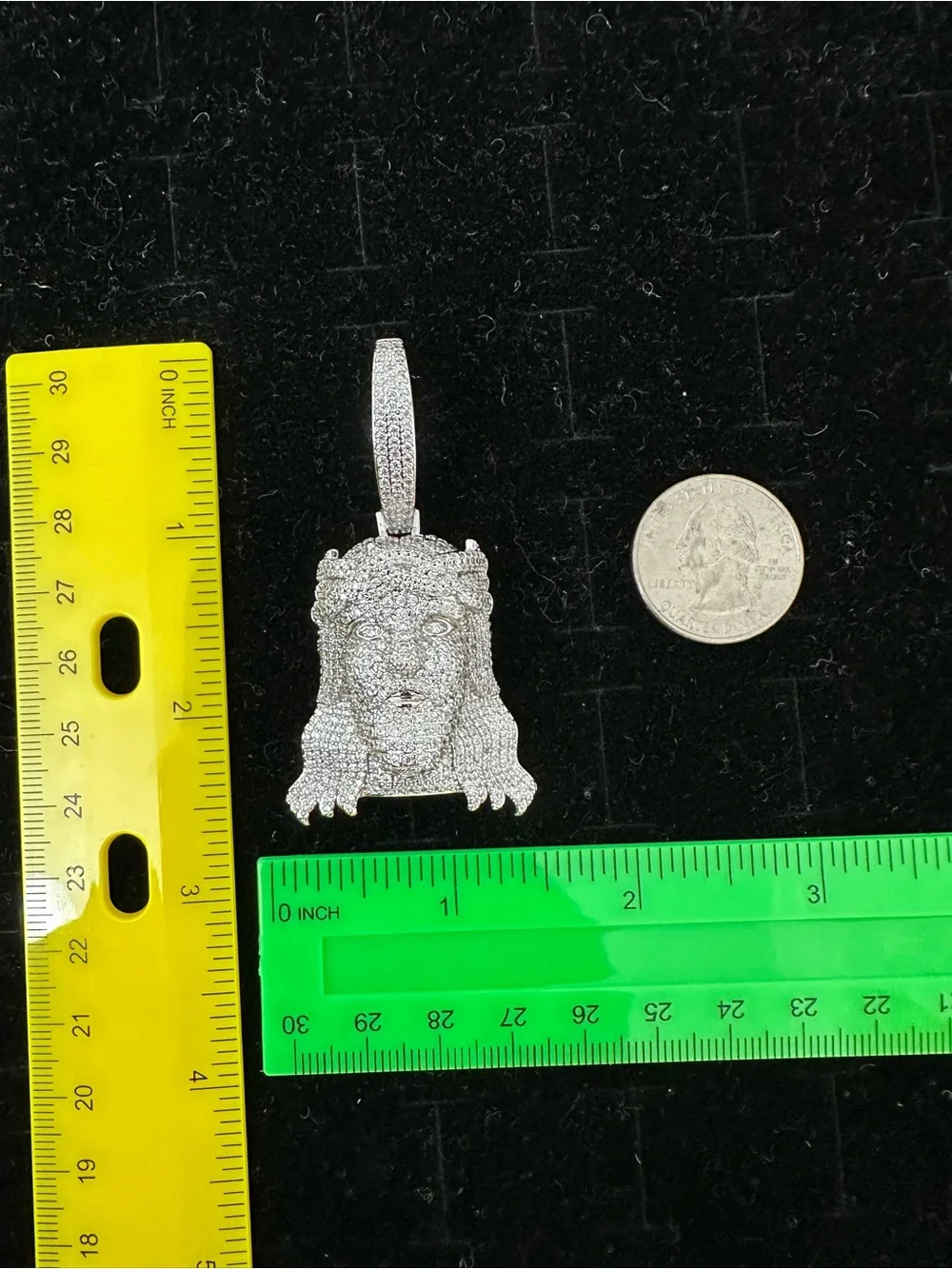 New Silver plated Crowned Jesus Head Pendant charm